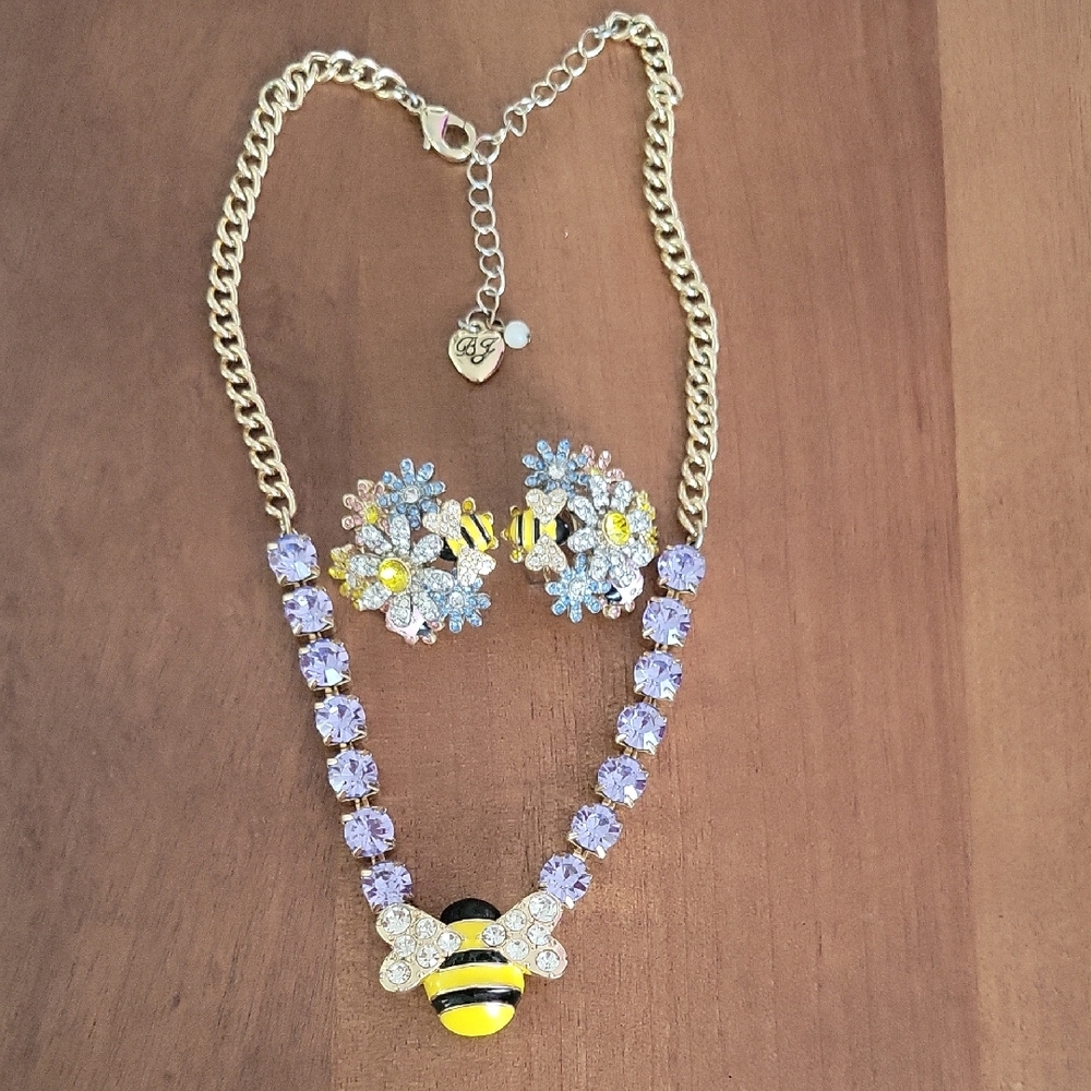 Betsey Johnson Yellow Bee & Lavender Crystal Necklace with Matching Earrings
